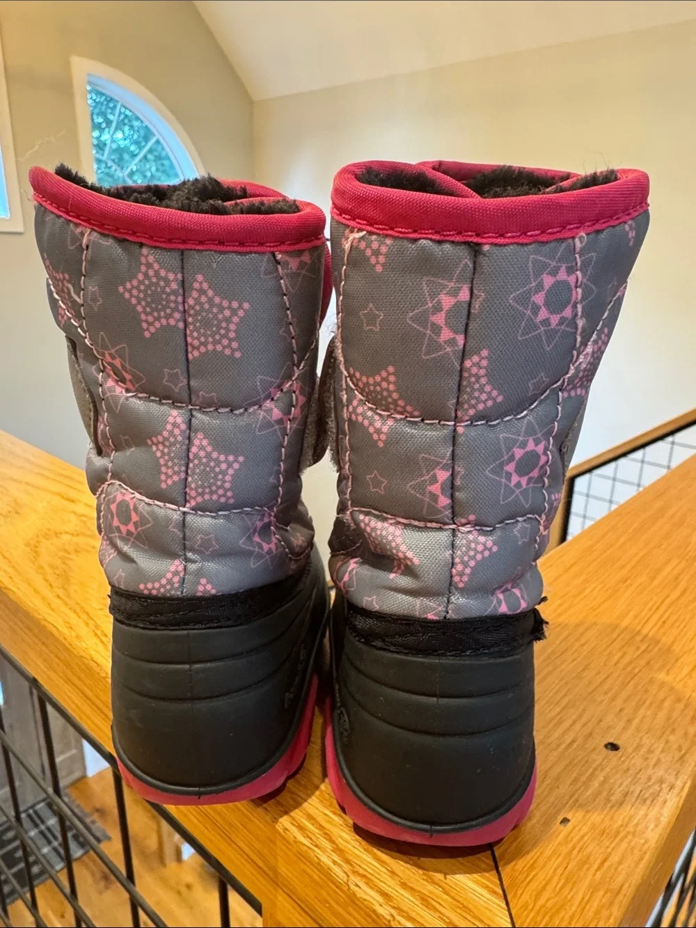 Kamik Kids Gray and Pink Winter Snow Boots Size 5